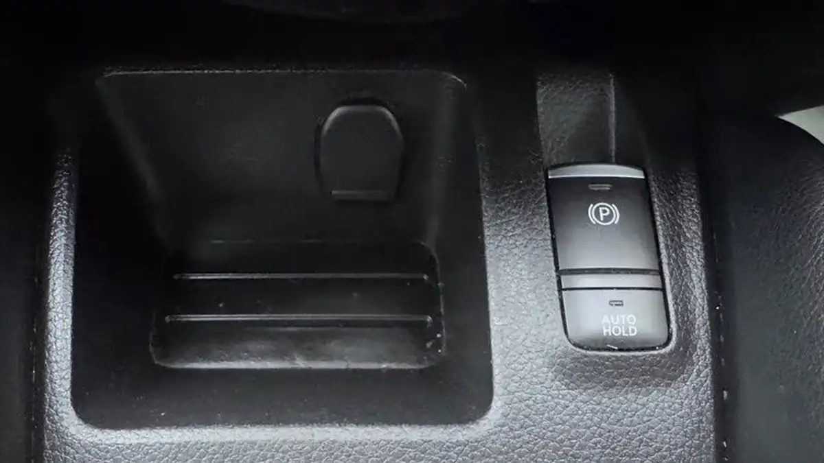 2017-nissan-qashqai-15dci-tekna-big-26