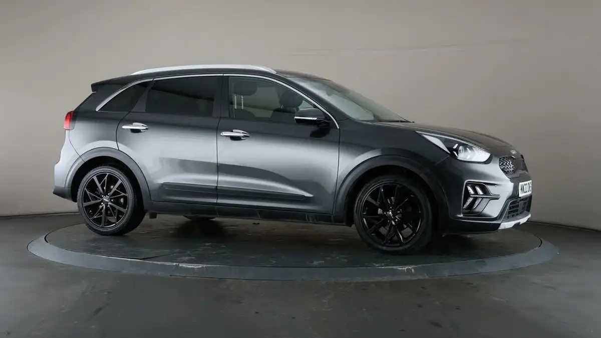 2022-kia-niro-16-gdi-3-156kwh-big-48