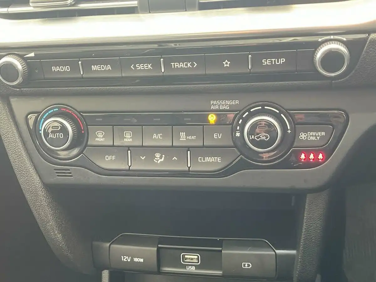 2021-kia-e-niro-ev-2-64-big-7