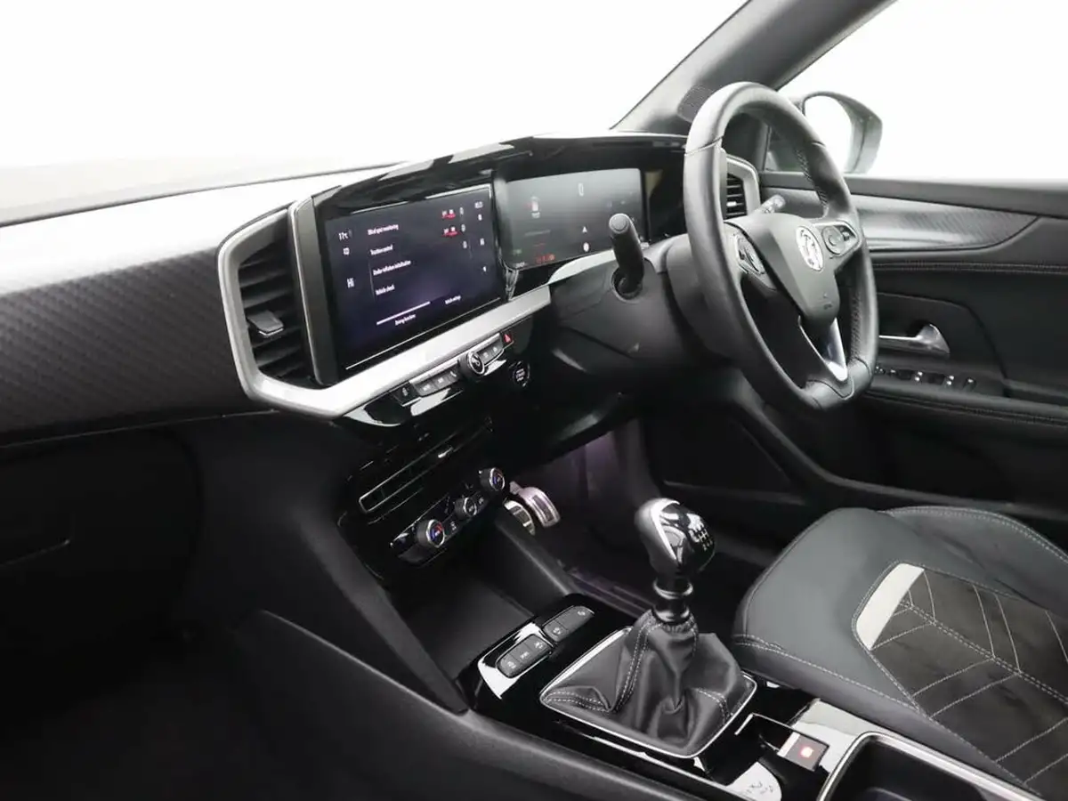 2023-vauxhall-mokka-12-ultimate-136ps-big-8