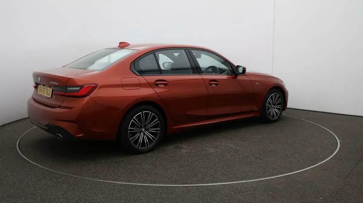 2020-bmw-3-series-20-330e-m-sport-saloon-4d-big-47
