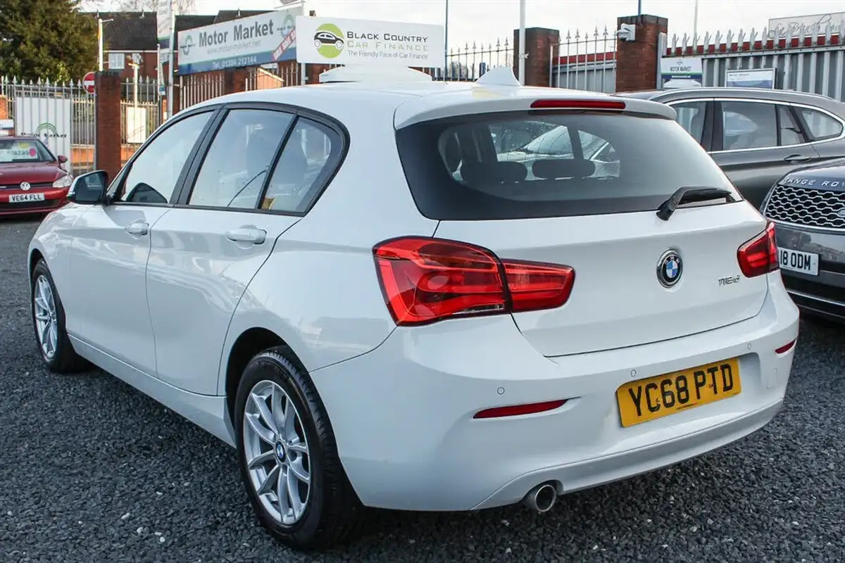 2019-bmw-1-series-15td-116d-se-business-ss-5d-big-6