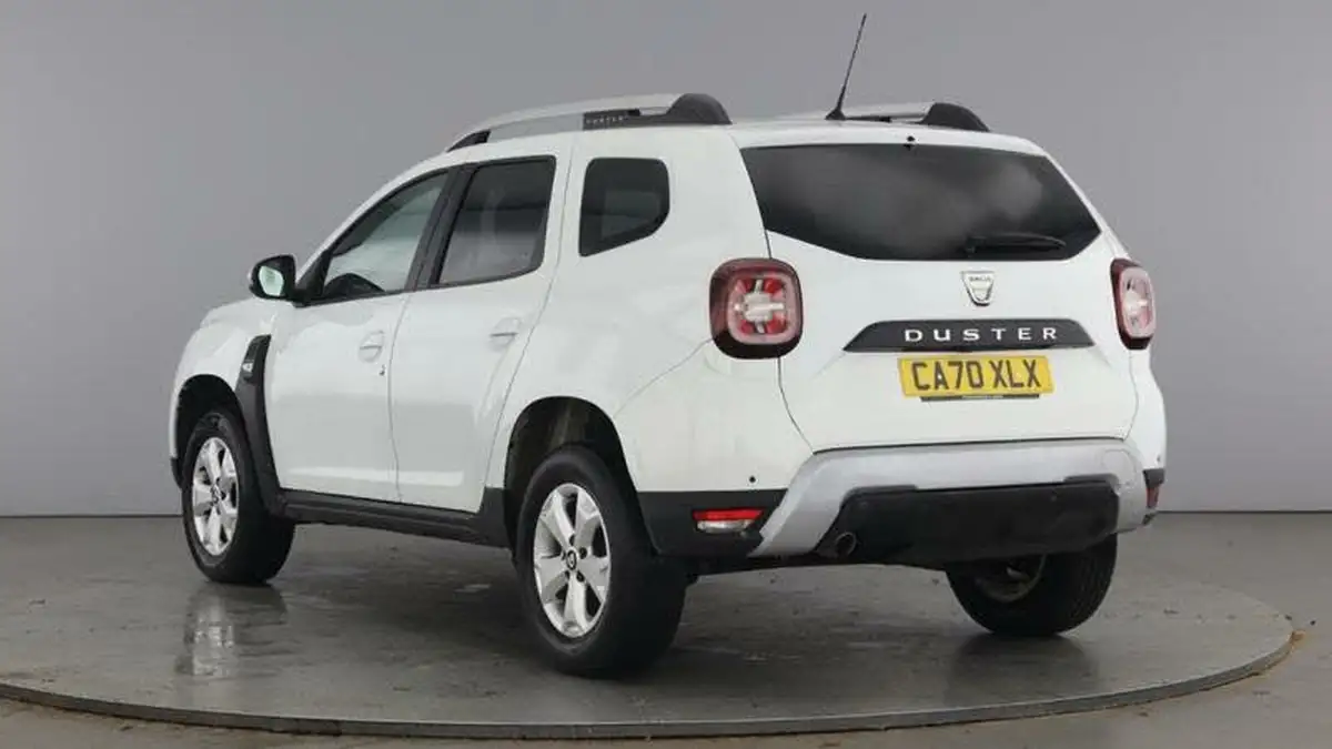 2021-dacia-duster-15dci-comfort-115bhp-blue-station-wagon-5d-big-2