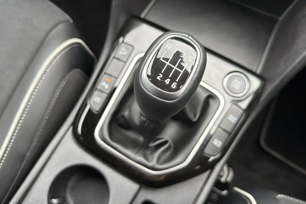 2024-kia-sportage-16-t-gdi-gt-line-157bhp-48v-big-11