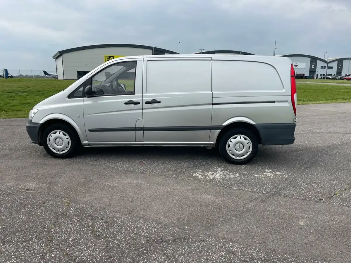 2014-mercedes-benz-vito-21td-113cdi-21cdi-panel-compact-big-76