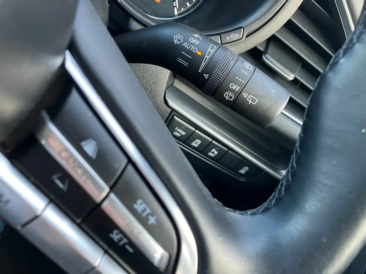 2022-mazda-mazda3-20-se-l-big-27