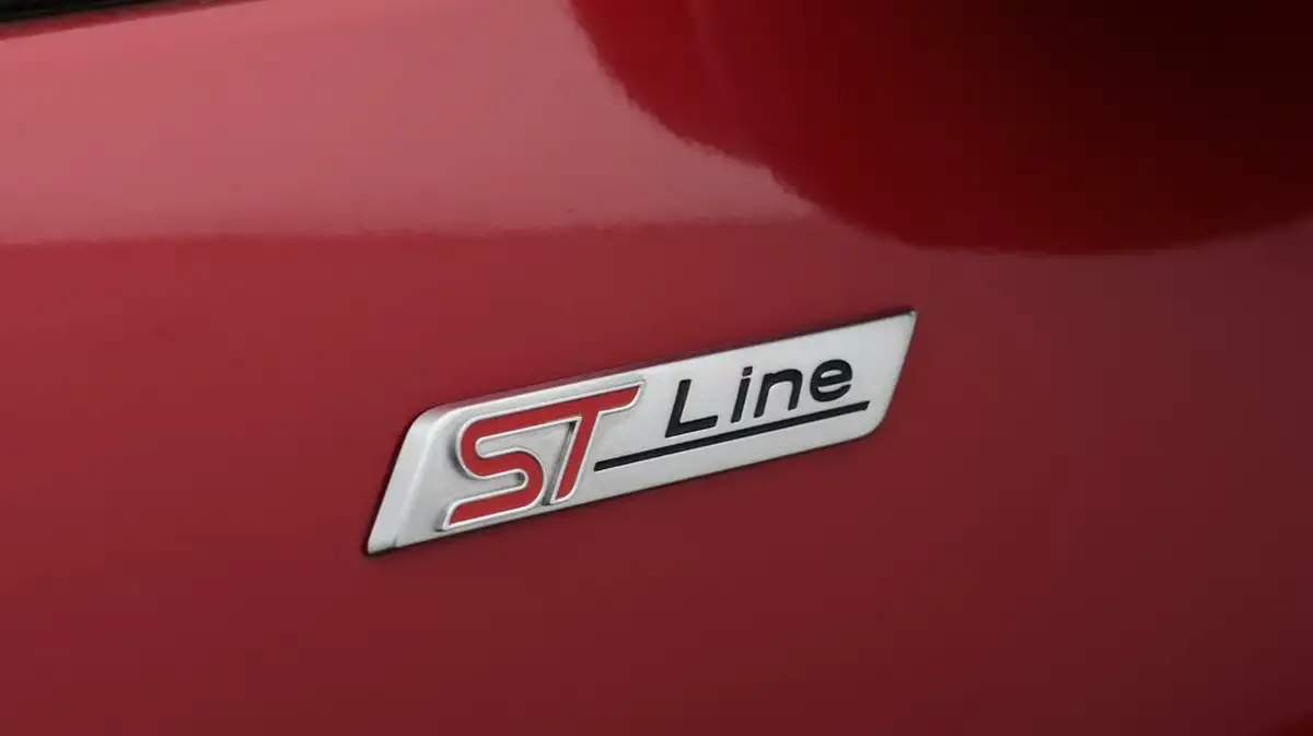 2022-ford-kuga-25t-st-line-x-edition-225ps-phev-big-21