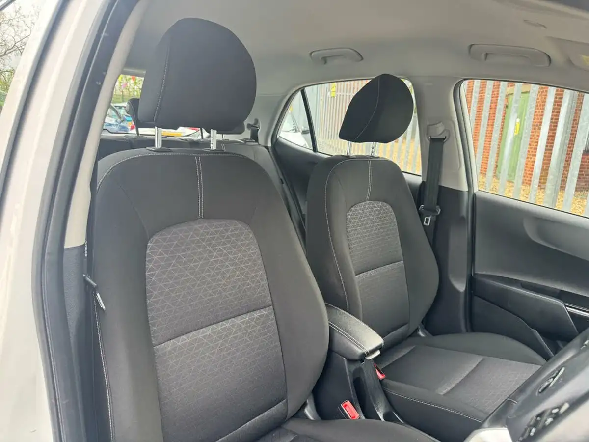 2018-kia-picanto-125-3-auto-big-27