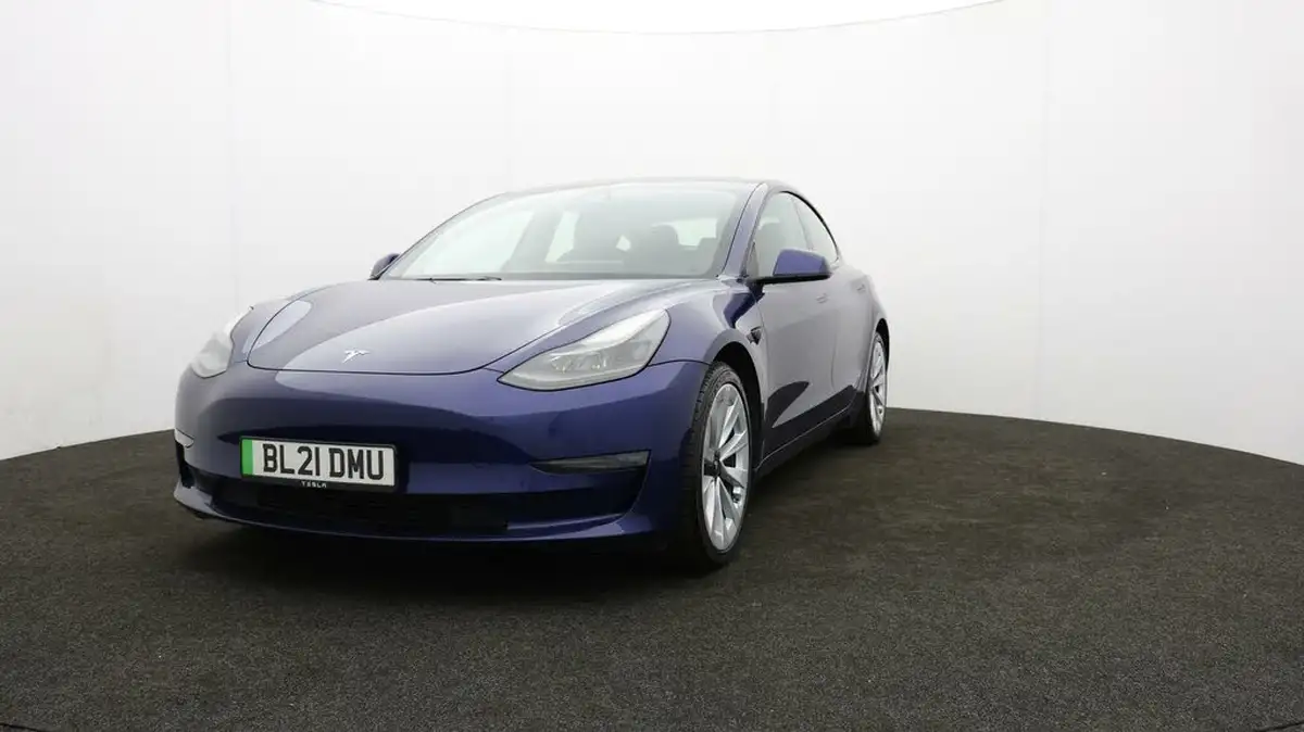 2021-tesla-model-3-e-long-range-4x4-big-51
