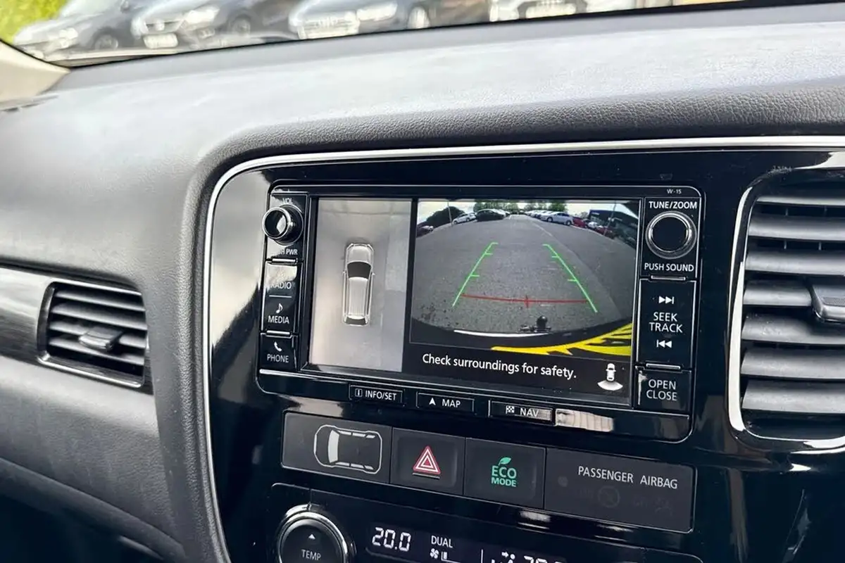 2017-mitsubishi-outlander-22di-d-4-auto-big-55