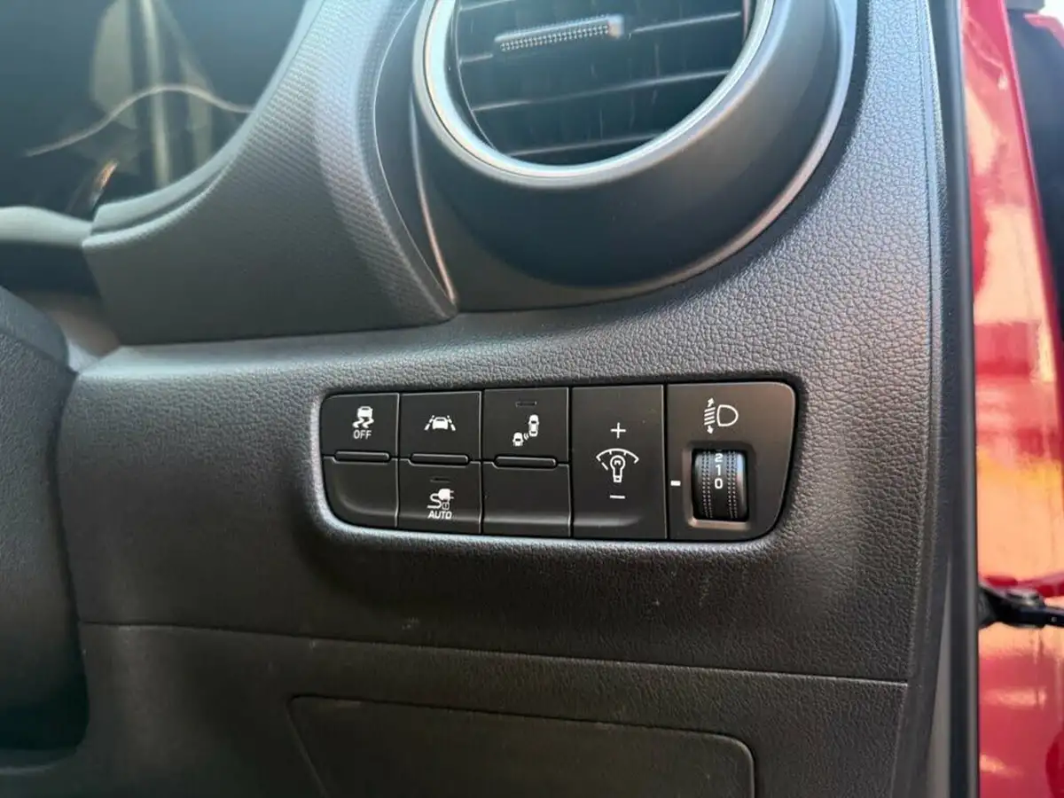 2021-hyundai-kona-e-premium-204ps-big-28