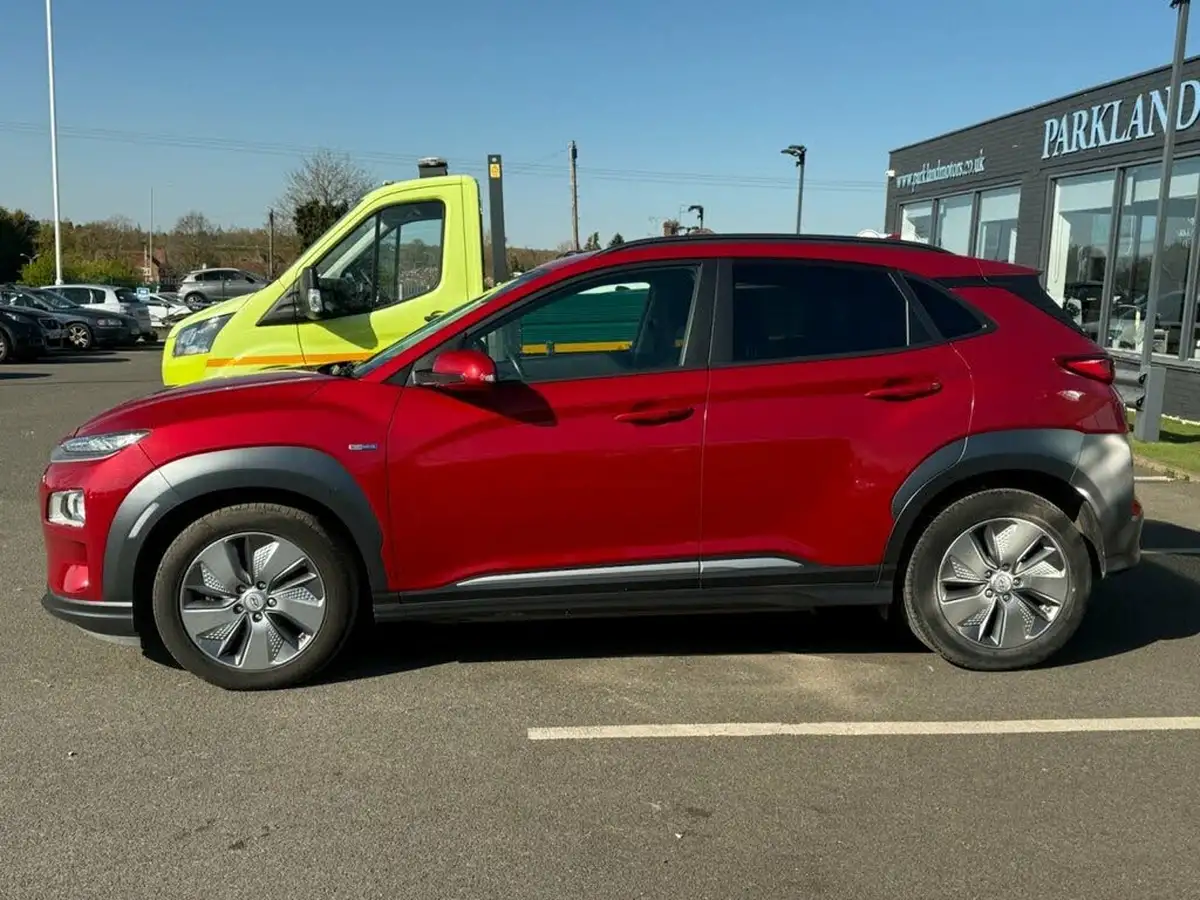2021-hyundai-kona-e-premium-204ps-big-4