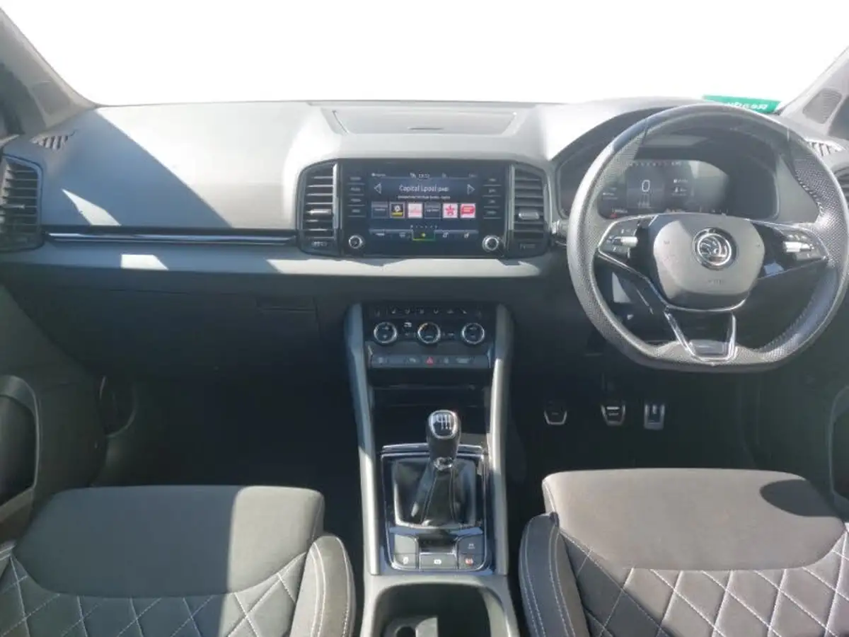 2022-skoda-karoq-15-tsi-sportline-big-2