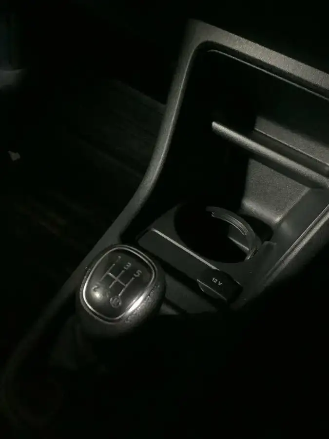2014-skoda-citigo-10-se-59bhp-5d-big-18