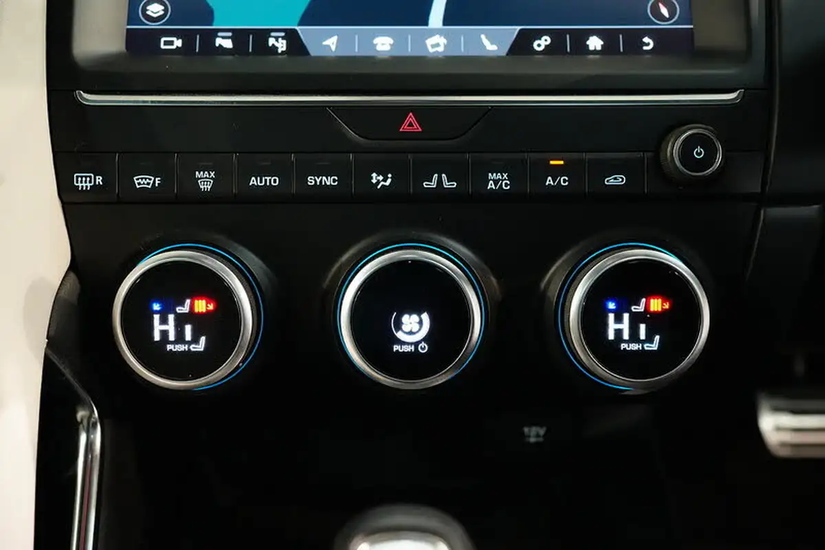 2018-jaguar-e-pace-20-i4d-r-dynamic-hse-180ps-big-42