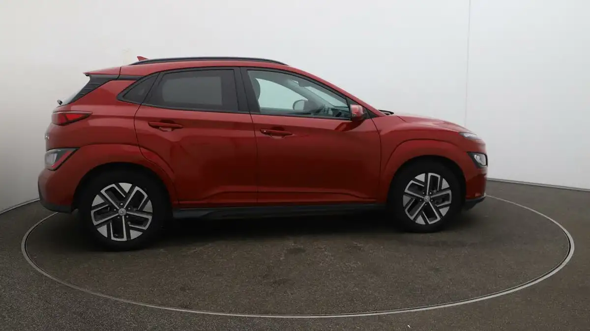 2021-hyundai-kona-e-ultimate-big-8