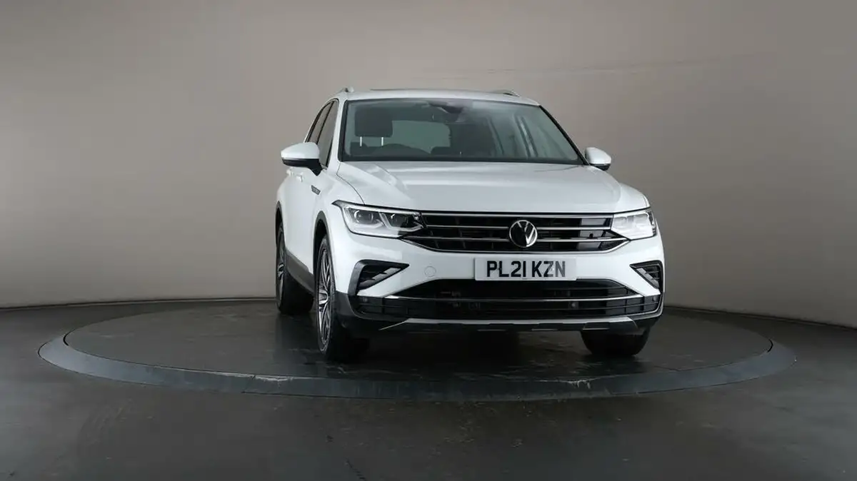 2021-volkswagen-tiguan-15-tsi-elegance-big-42