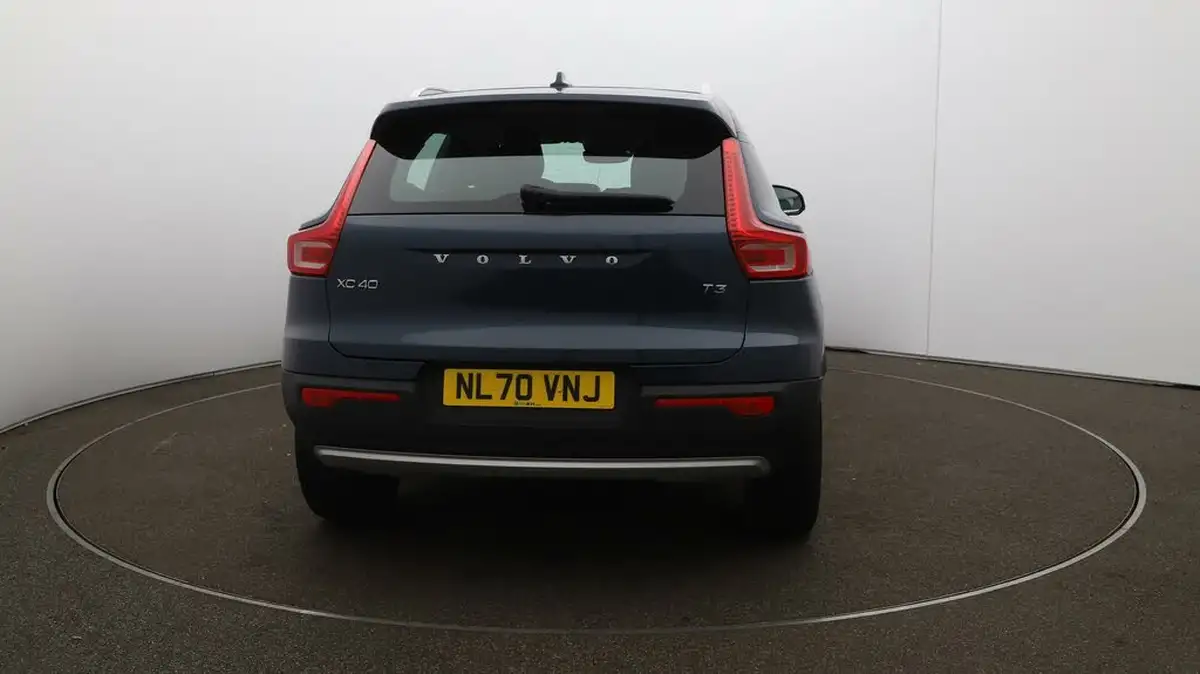 2021-volvo-xc40-15-t3-inscription-163bhp-geartronic-big-48