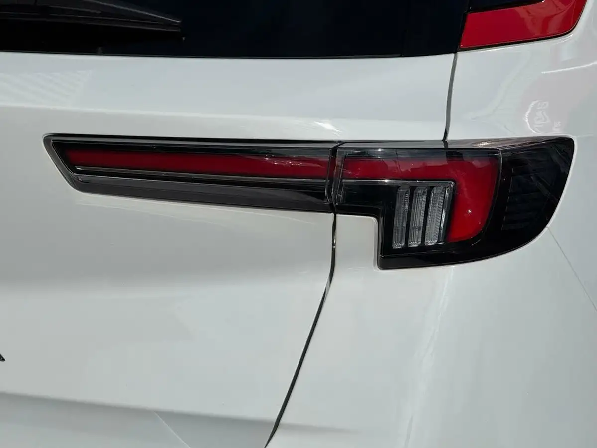 2021-vauxhall-mokka-12-sri-nav-premium-130ps-big-33