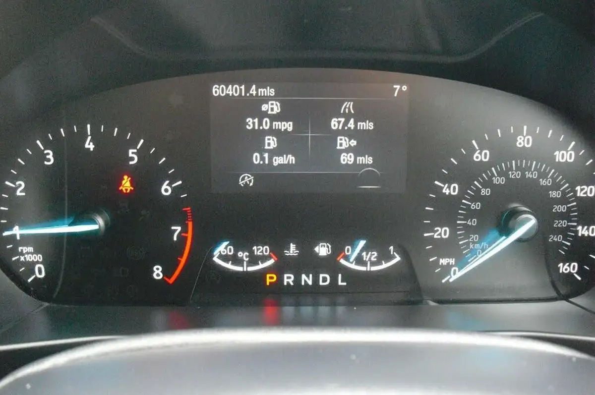 2020-ford-focus-10t-titanium-x-estate-auto-big-13
