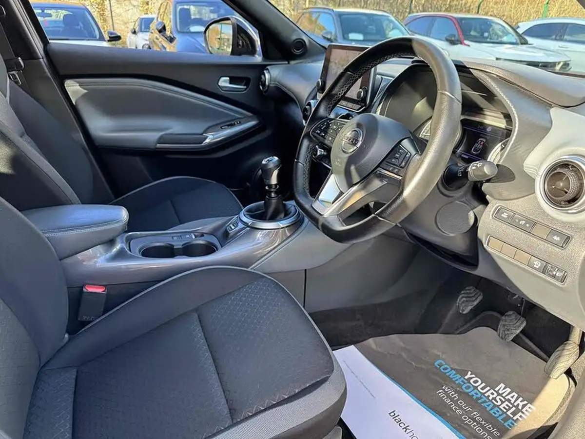 2021-nissan-juke-10-dig-t-n-connecta-big-13