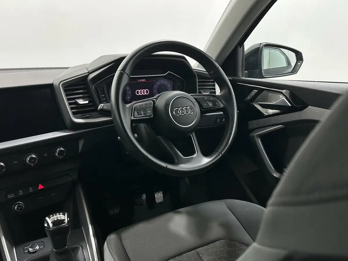 2019-audi-a1-10-30-tfsi-sport-big-9