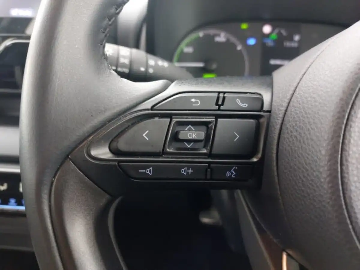 2022-toyota-yaris-15-vvt-i-icon-big-18