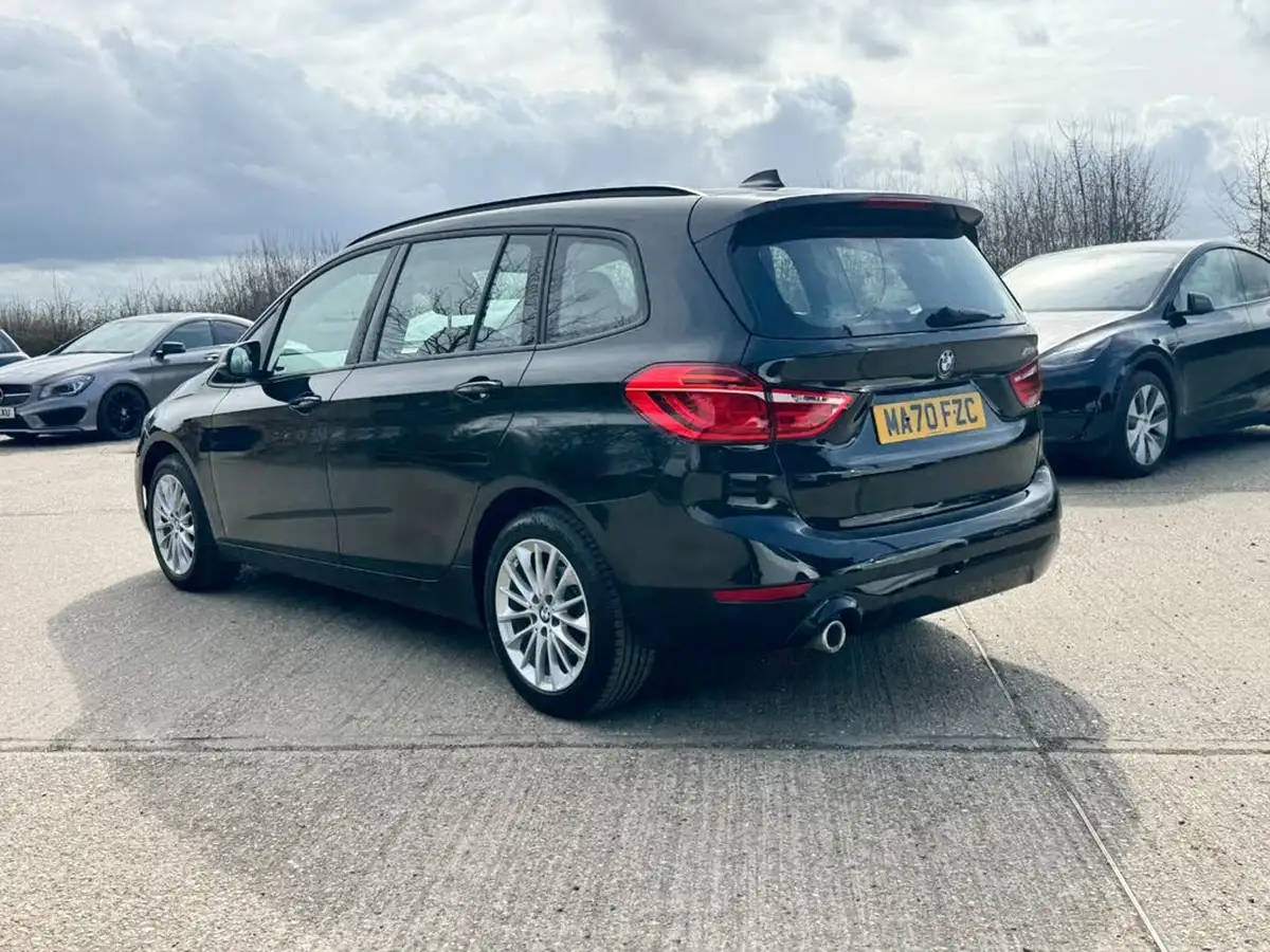 2020-bmw-2-series-15td-216d-se-gran-dct-big-6