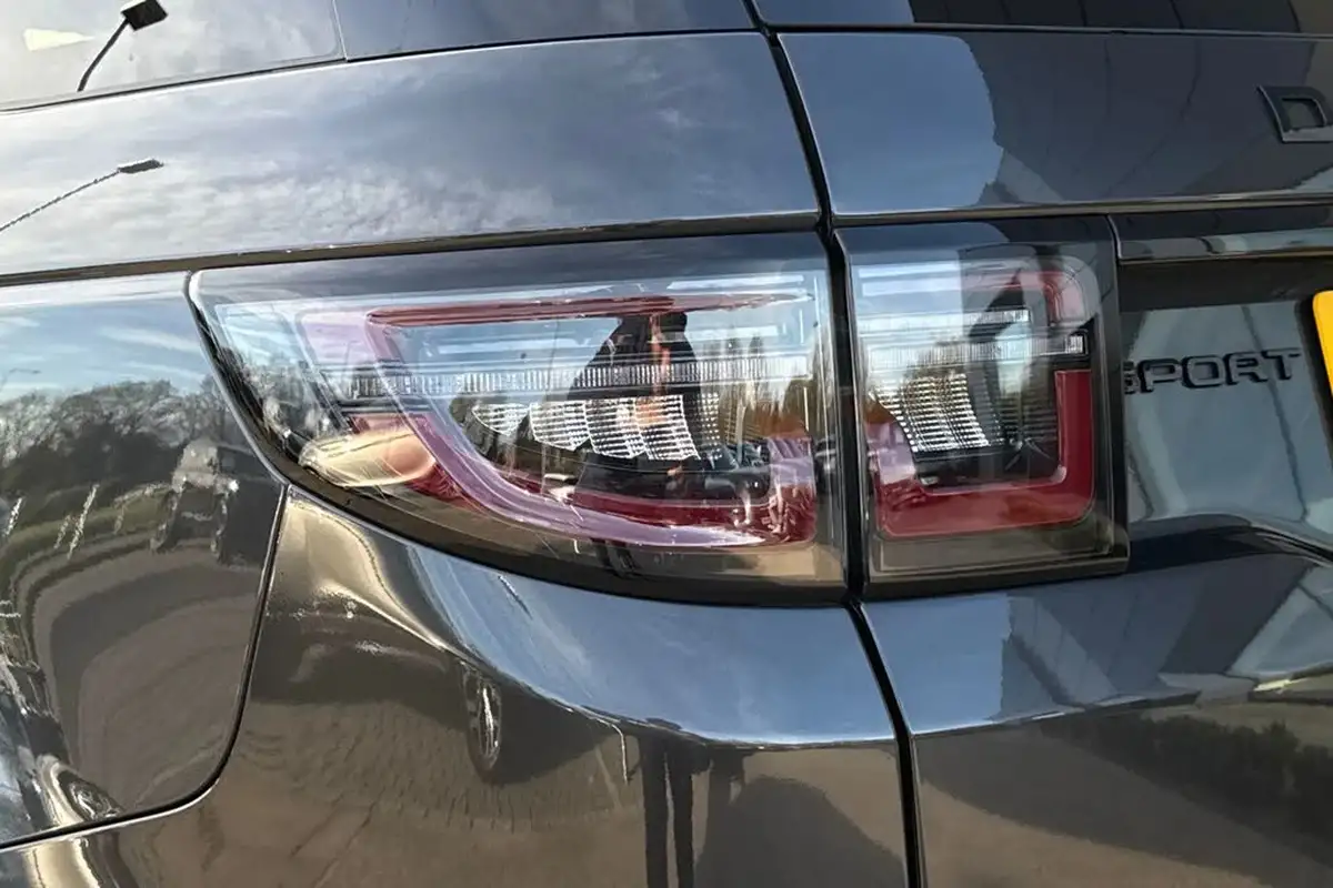2024-land-rover-discovery-sport-20-p250-dynamic-hse-big-19