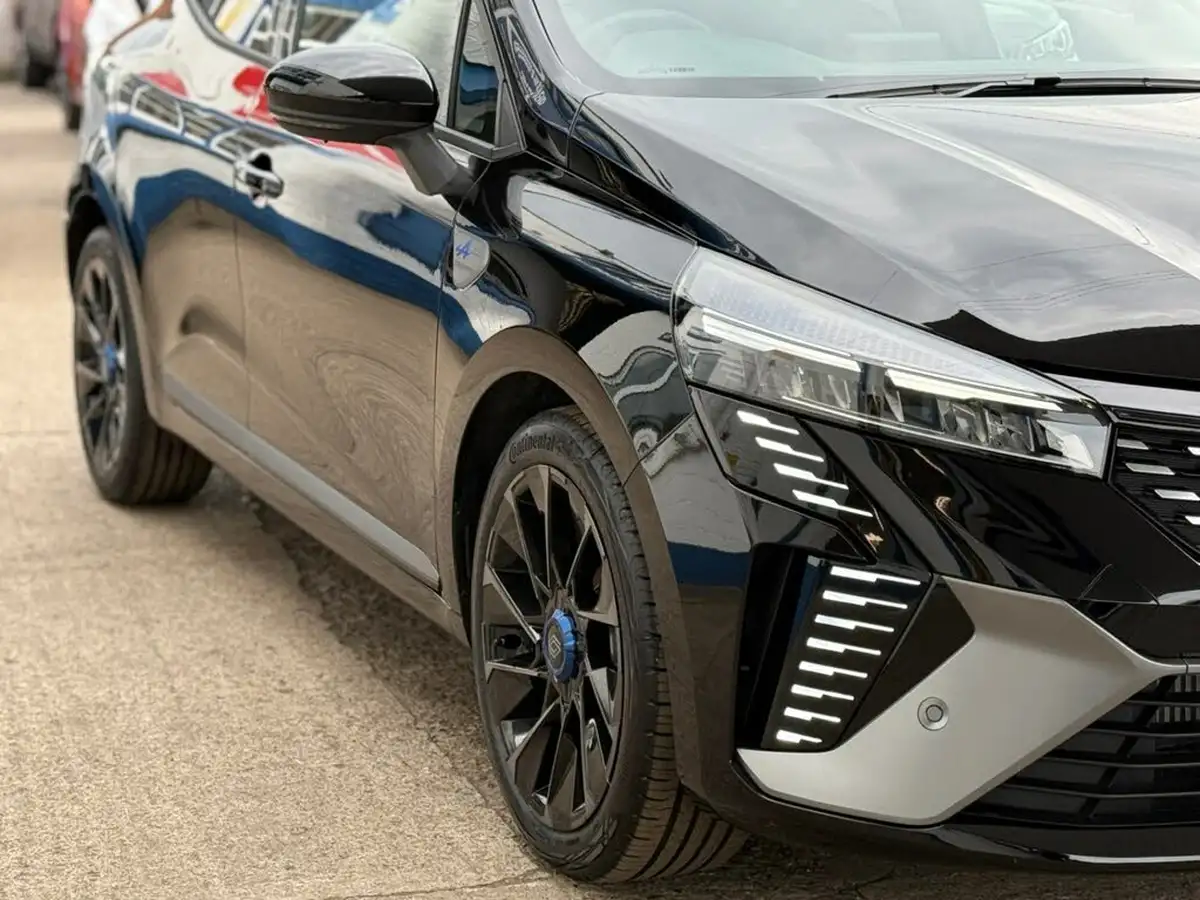 2024-renault-clio-10-tce-esprit-alpine-big-11