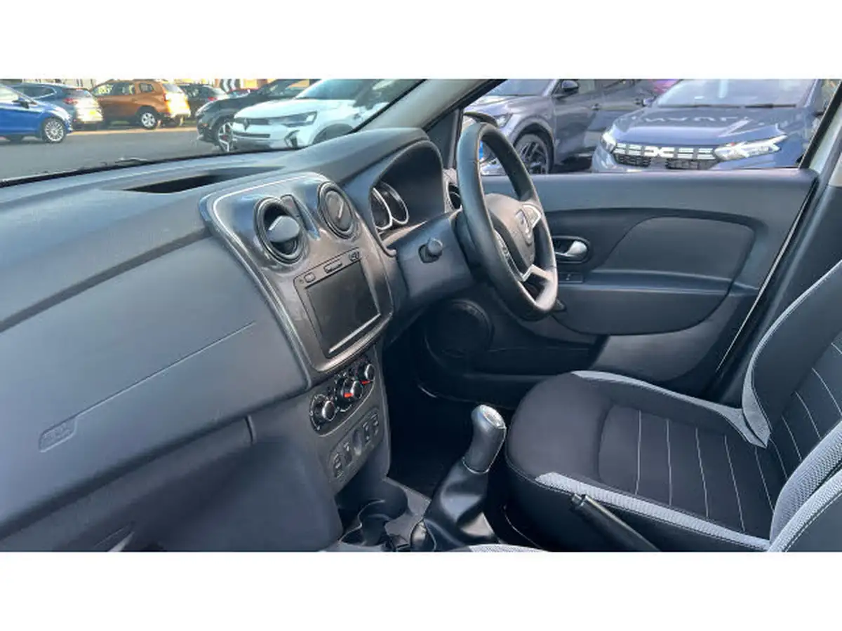 2019-dacia-sandero-stepway-09-tce-comfort-big-8