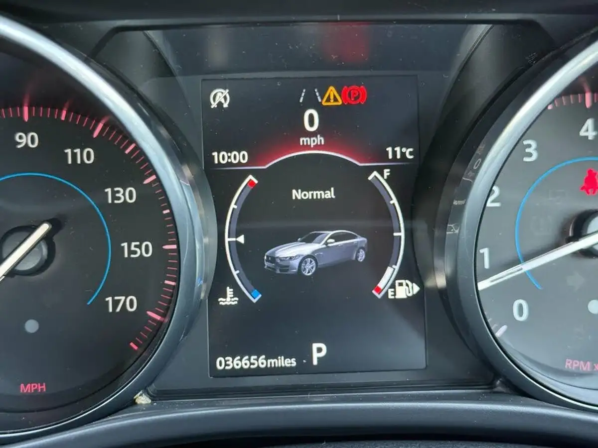 2017-jaguar-xe-20i-prestige-200ps-ss-1999cc-big-21