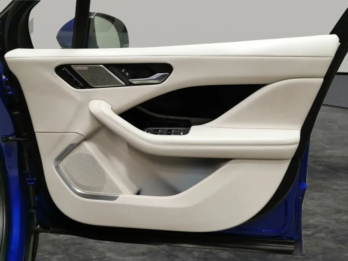 2019-jaguar-i-pace-ev400-hse-big-31