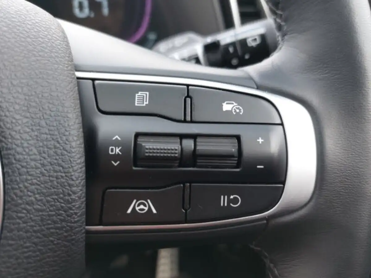 2024-kia-sportage-16-t-gdi-gt-line-148bhp-big-13