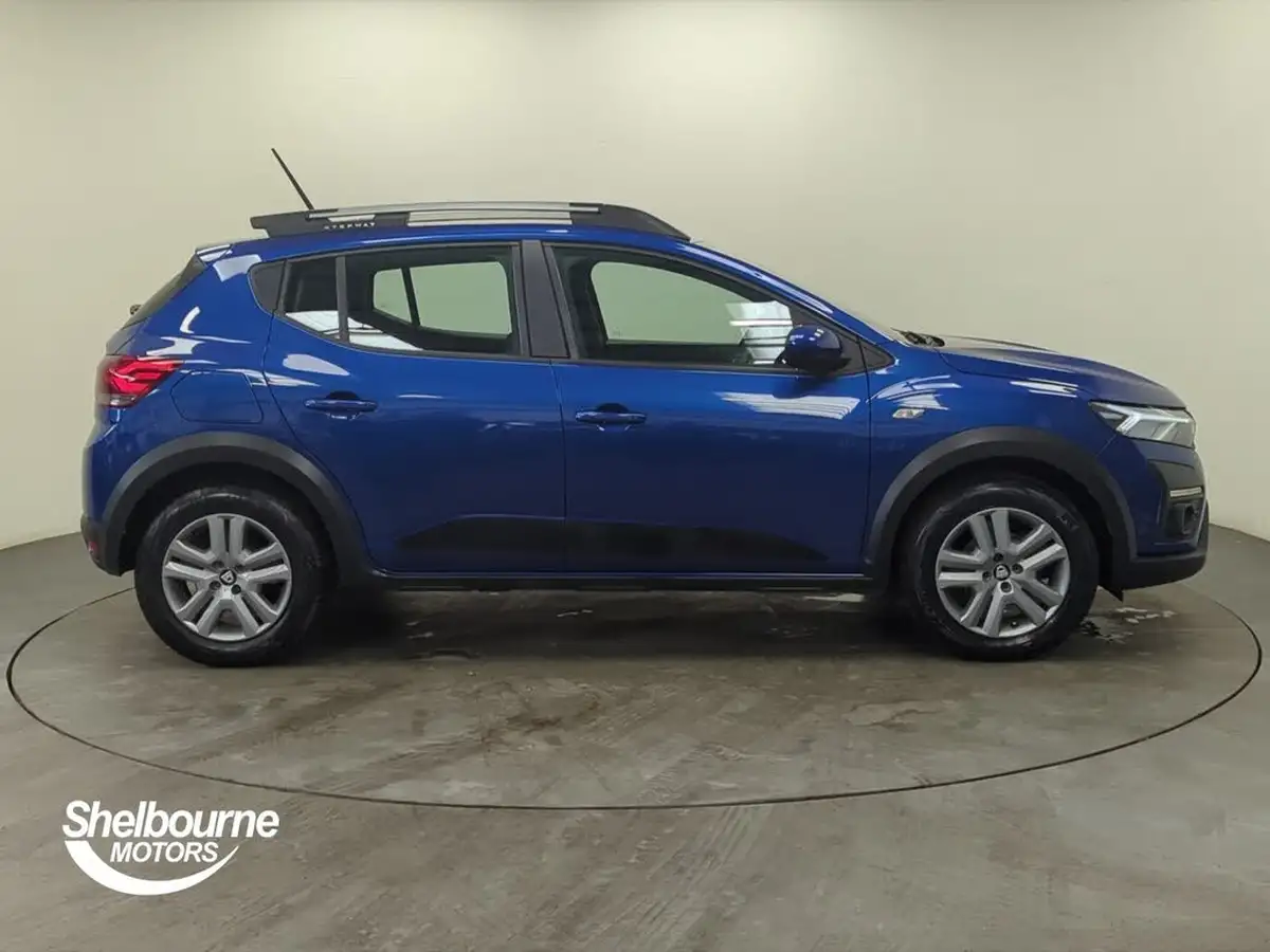 2022-dacia-sandero-stepway-10-tce-comfort-100bhp-bi-fuel-big-2