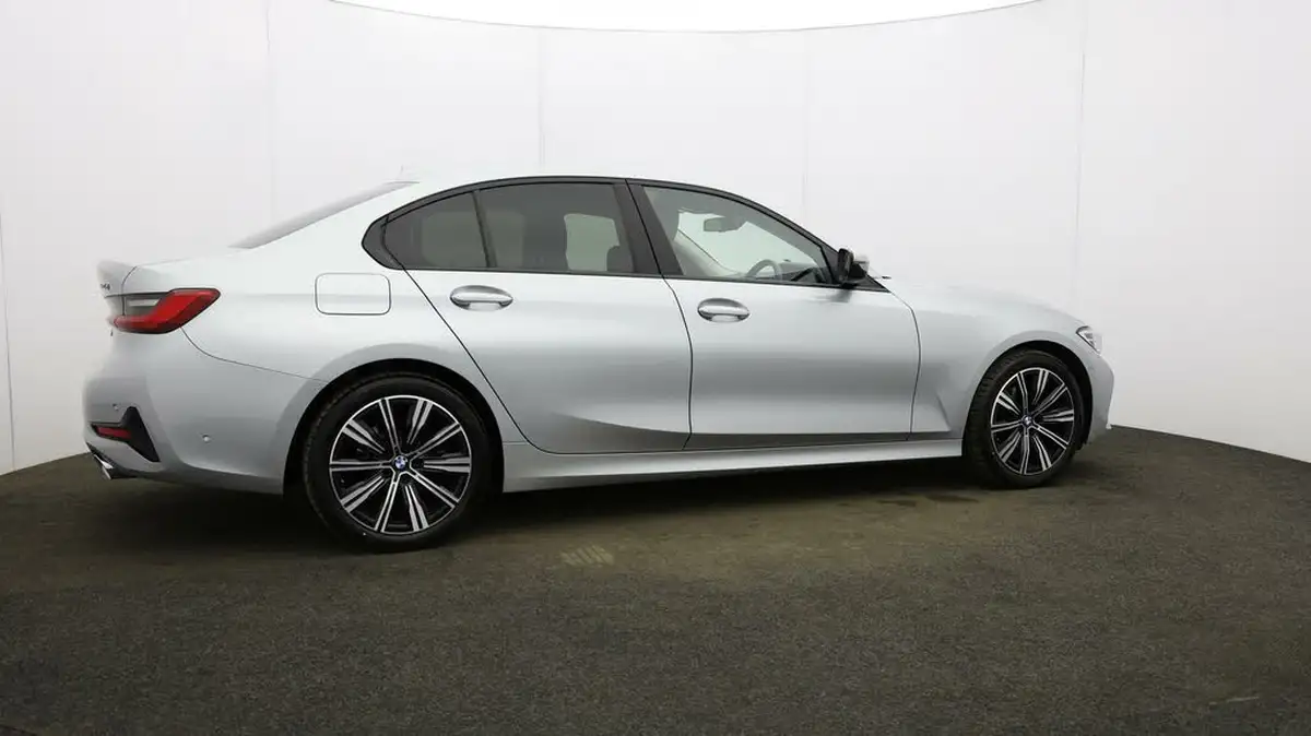 2020-bmw-3-series-20td-320d-se-saloon-4d-sport-auto-big-47