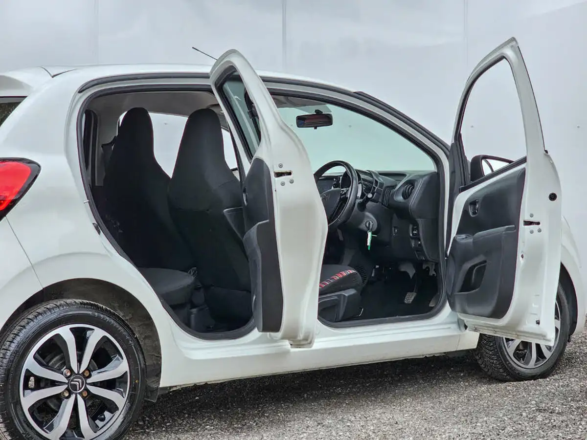 2018-citroen-c1-10-vti-flair-72ps-5d-etg-big-2