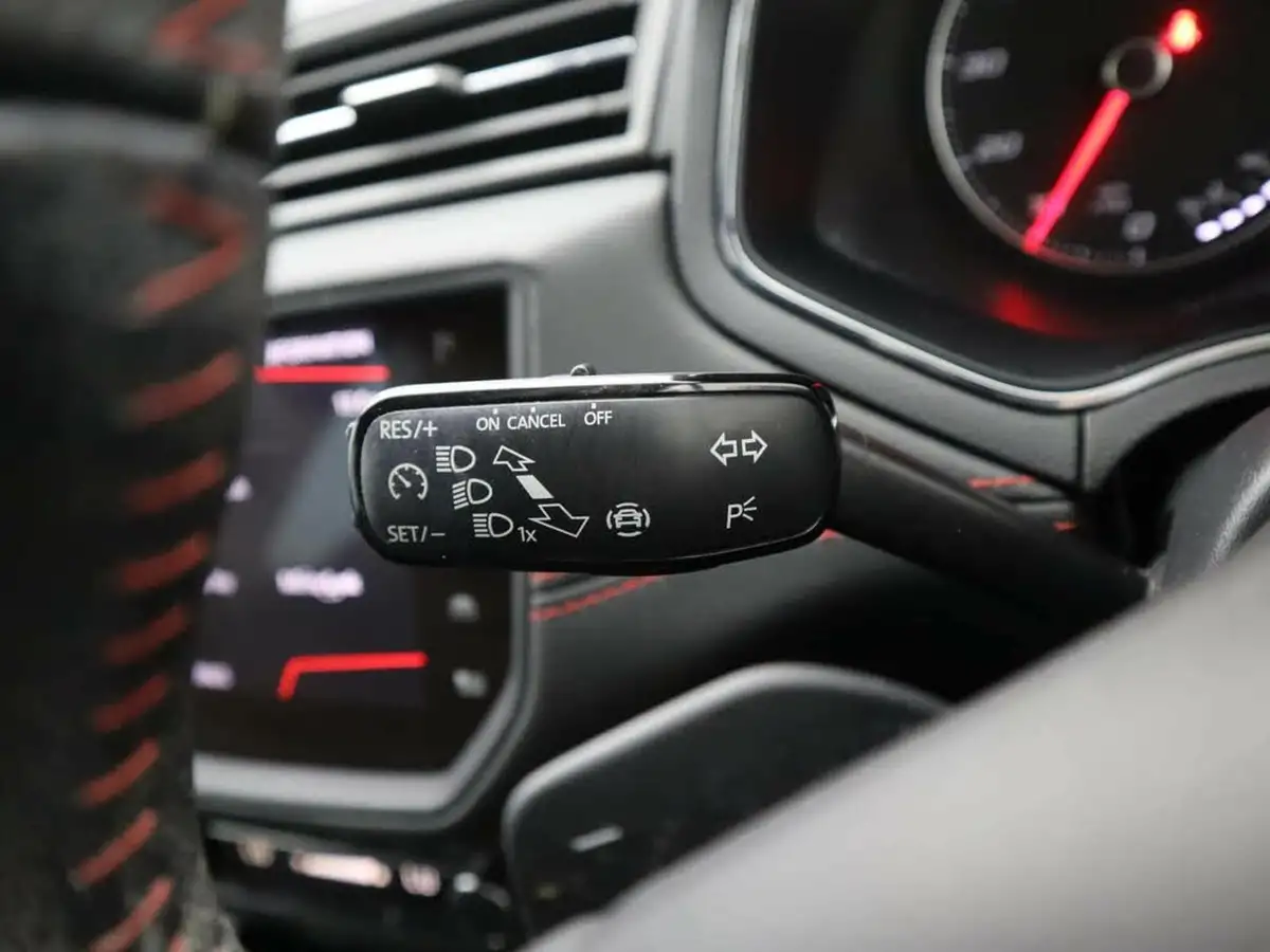2019-seat-arona-10-tsi-fr-ss-dsg-big-21