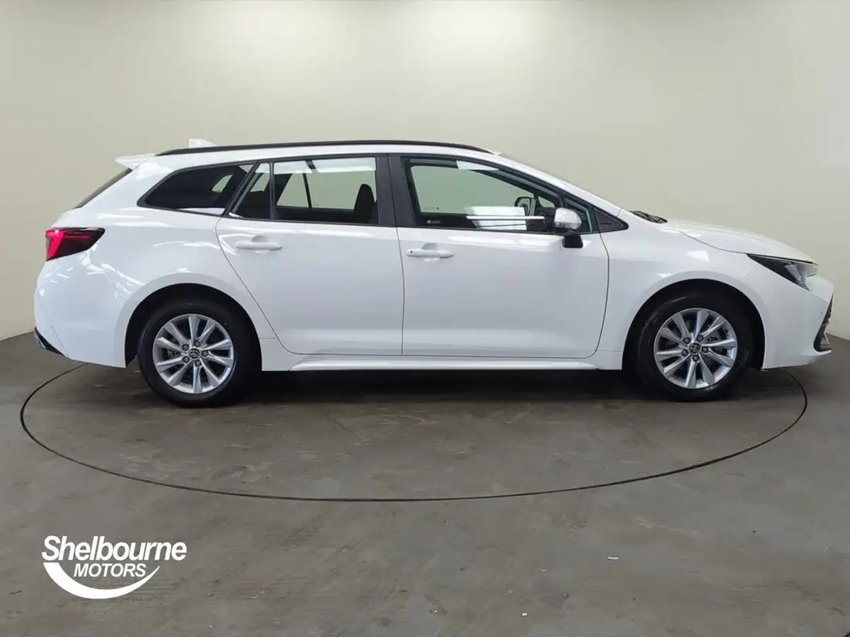 2024-toyota-corolla-18-vvt-i-icon-touring-sports-big-2
