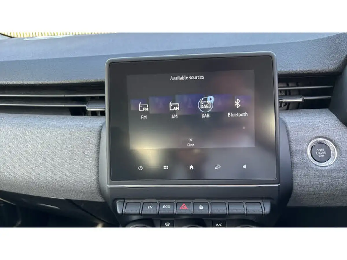 2024-renault-clio-16-evolution-big-37