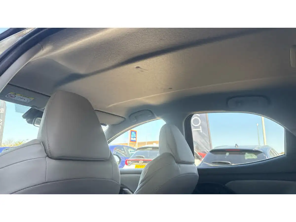 2021-toyota-yaris-15-vvt-i-excel-big-19