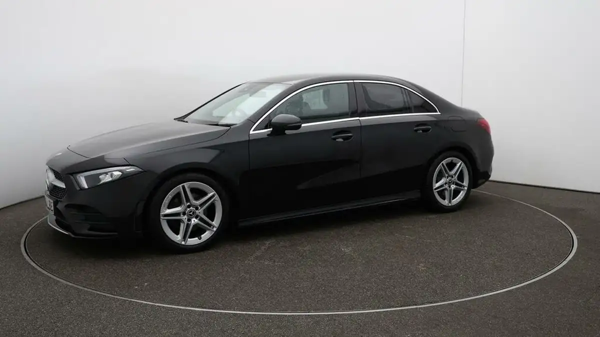 2020-mercedes-benz-a-class-13-a200-amg-line-saloon-4d-7g-dct-big-57