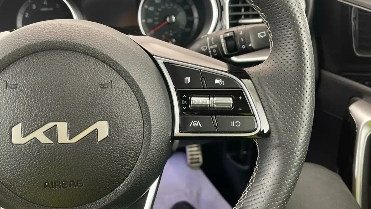 2024-kia-ceed-15-t-gdi-gt-line-138bhp-big-19