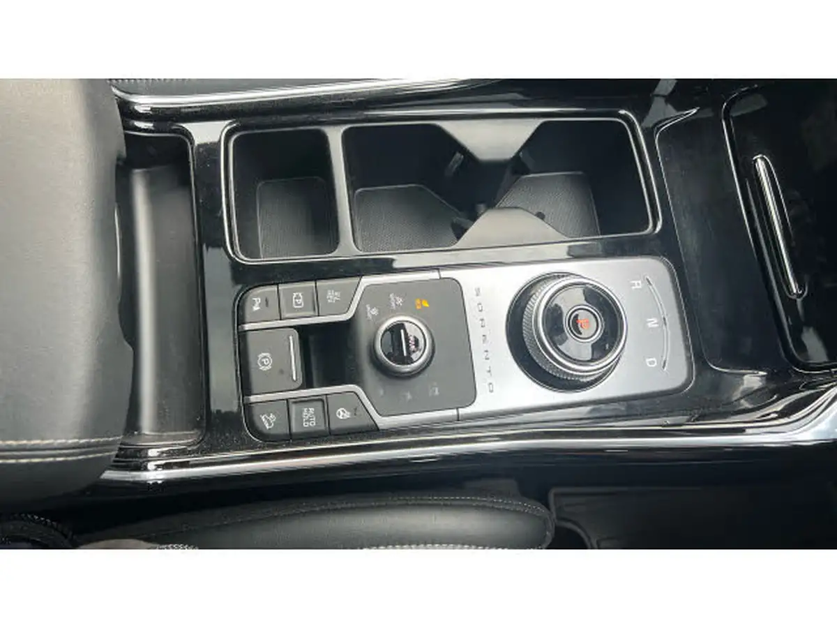 2022-kia-sorento-16-t-gdi-4-261bhp-phev-big-27