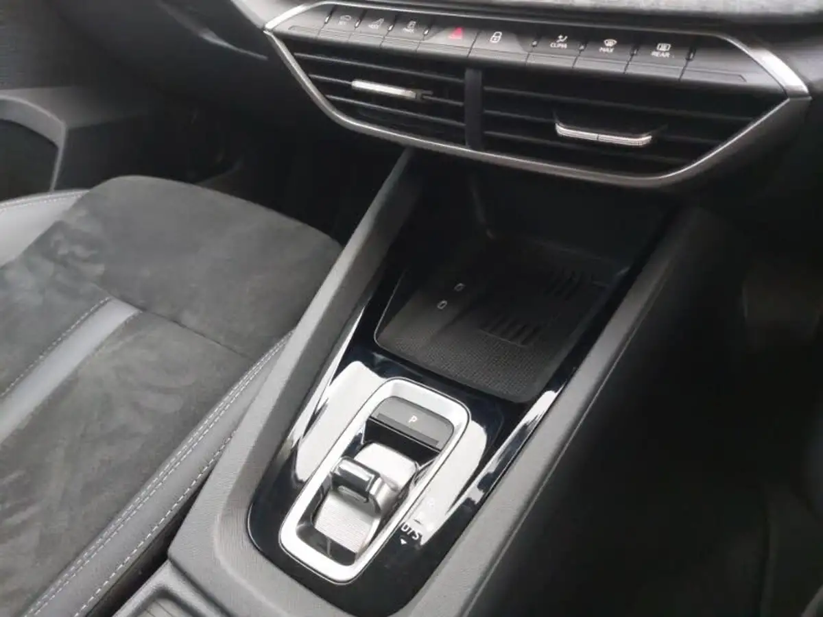 2024-skoda-octavia-20tdi-se-l-150ps-estate-dsg-big-13