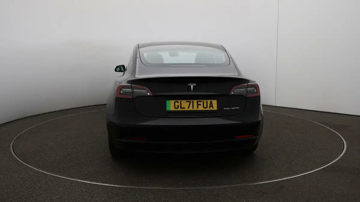 2021-tesla-model-3-e-long-range-awd-big-51