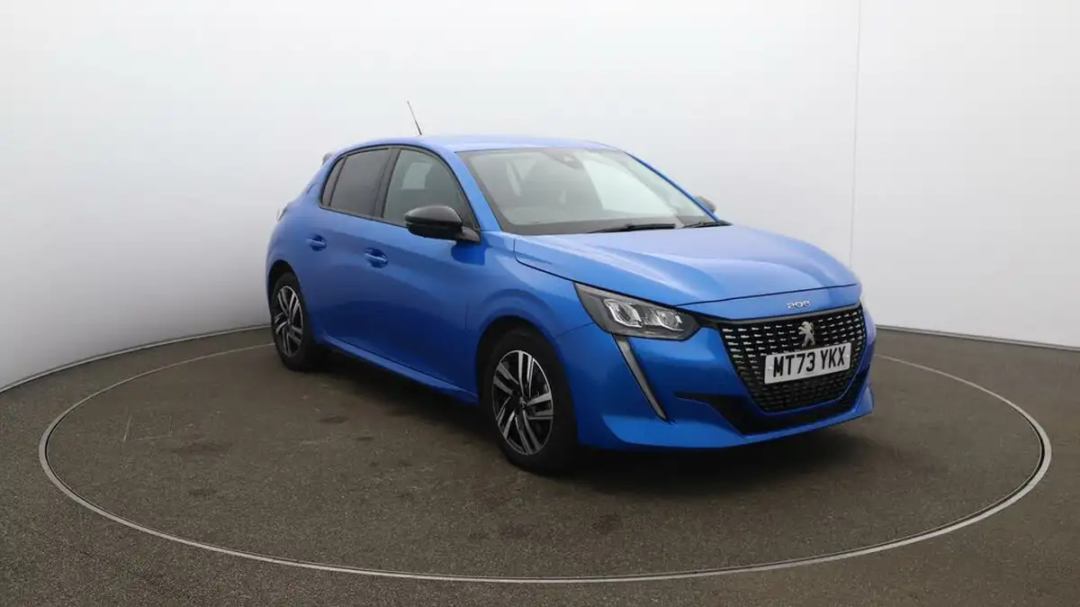 2023-peugeot-208-12-puretech-allure-premium-100ps-eat8-big-42