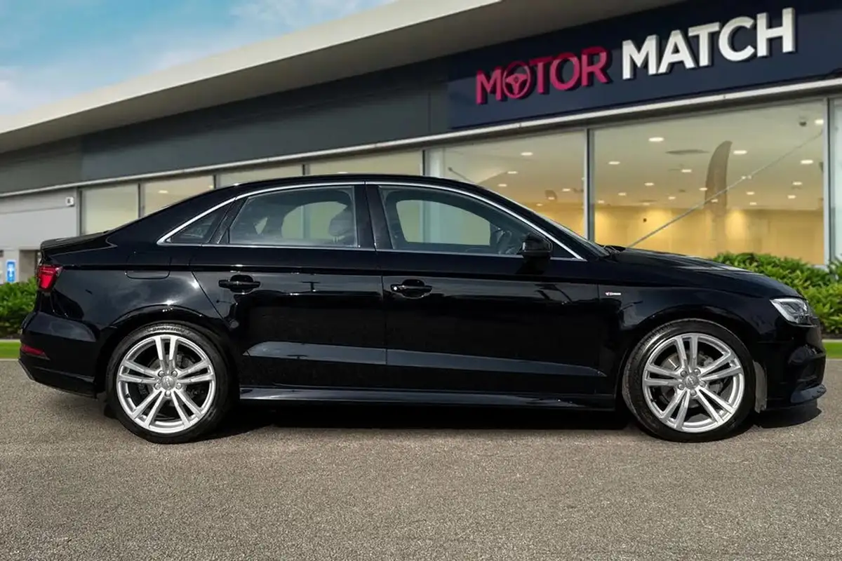 2017-audi-a3-15-tfsi-s-line-saloon-4d-tronic-big-2