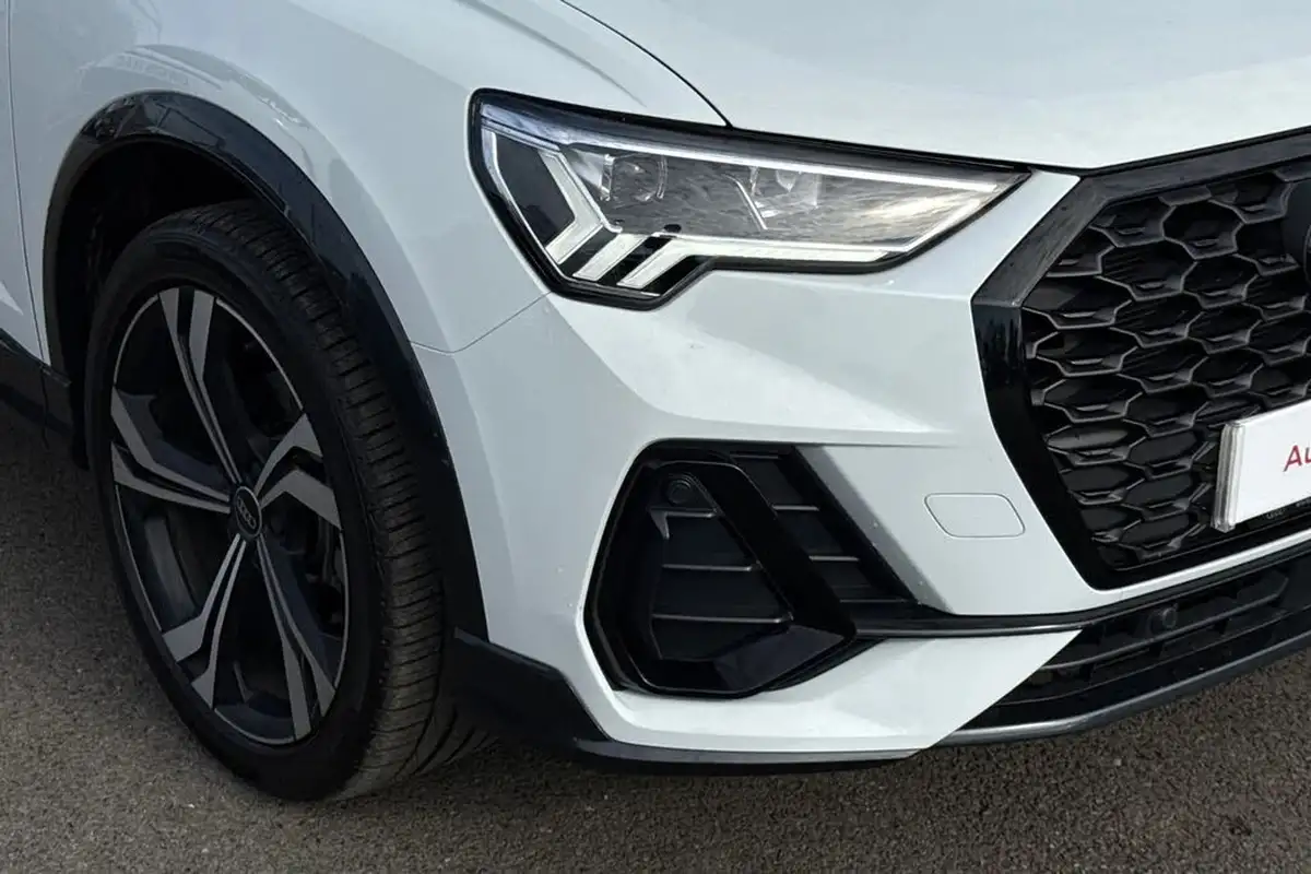 2024-audi-q3-15-35-tfsi-black-edition-sportback-s-tronic-big-7