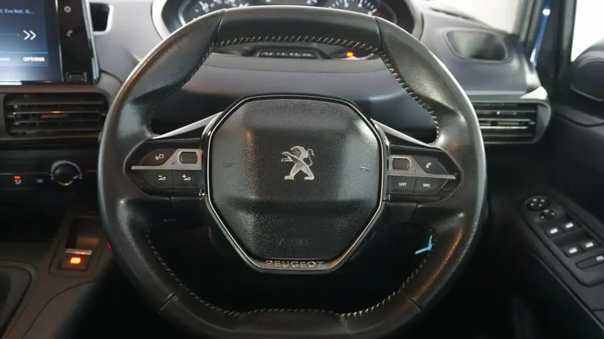 2019-peugeot-rifter-15-bluehdi-allure-100bhp-long7-seats-big-14